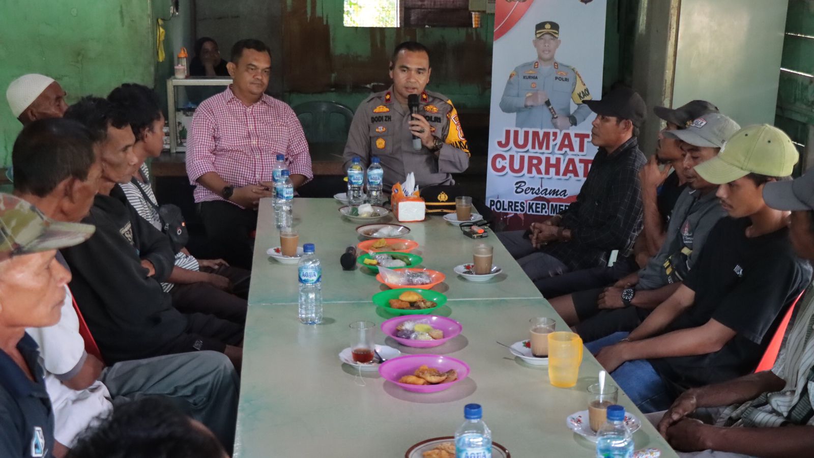 Jum’at Curhat Polres Kepulauan Meranti Bersama Tenaga Kerja Bongkar Muat (TKBM)