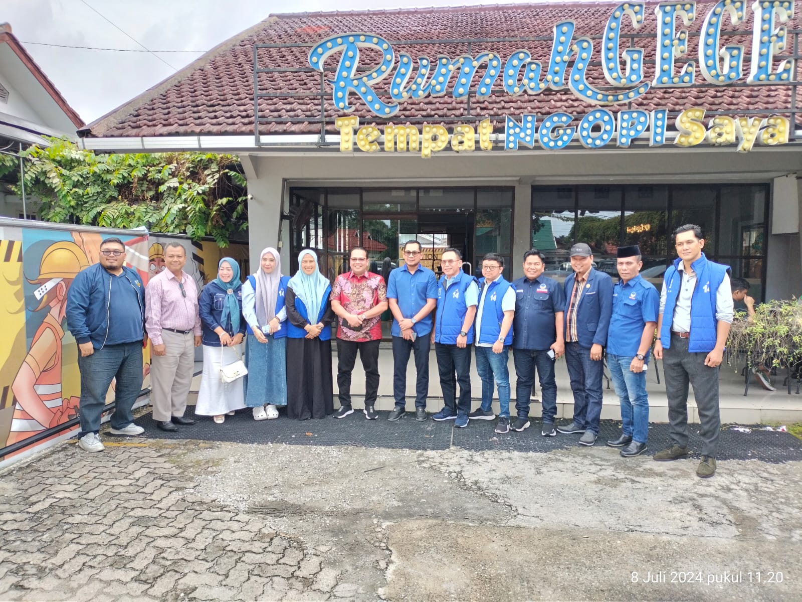 Pertemuan Partai Demokrat Dengan Partai NasDem Pekanbaru, ” Duet AA Bisa ” Muncul Dalam Pertemuan