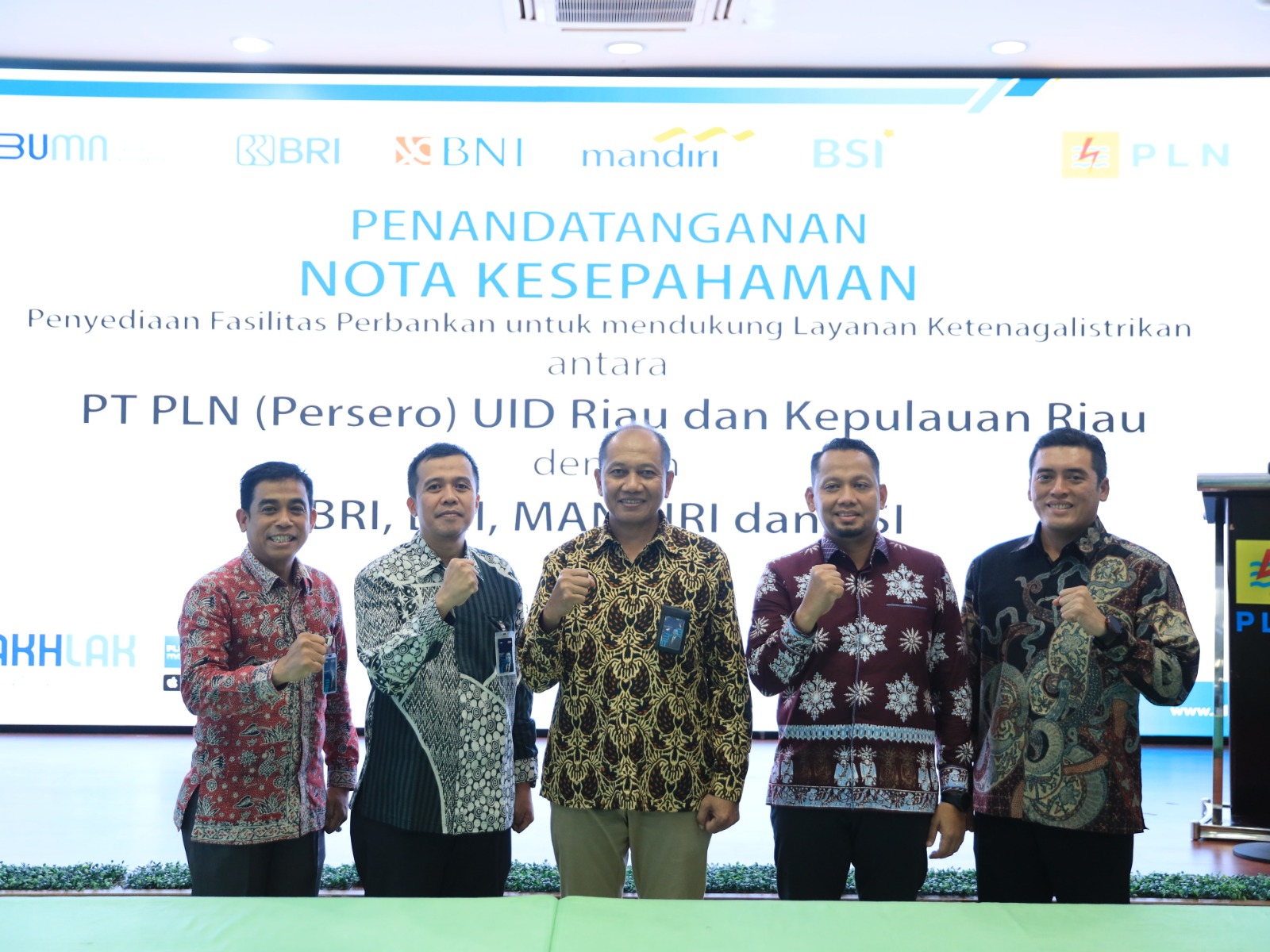 Kolaborasi BUMN,PLN Gandeng Mandiri,BRI, BNI dan BSI Tingkatkan Layanan Ketenagalistrikan di Riau