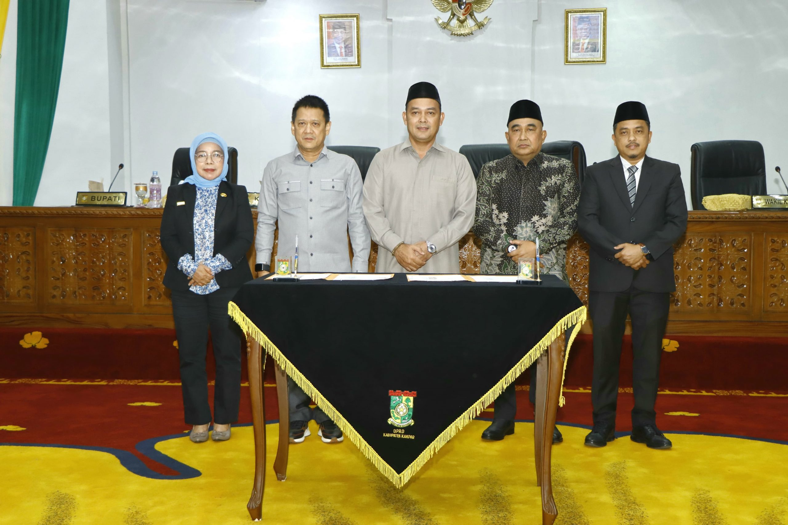 Pj Bupati Kampar Hambali Tandatangani dan Sampaikan Pidato KUA PPAS APBD Perubahan Tahun 2024