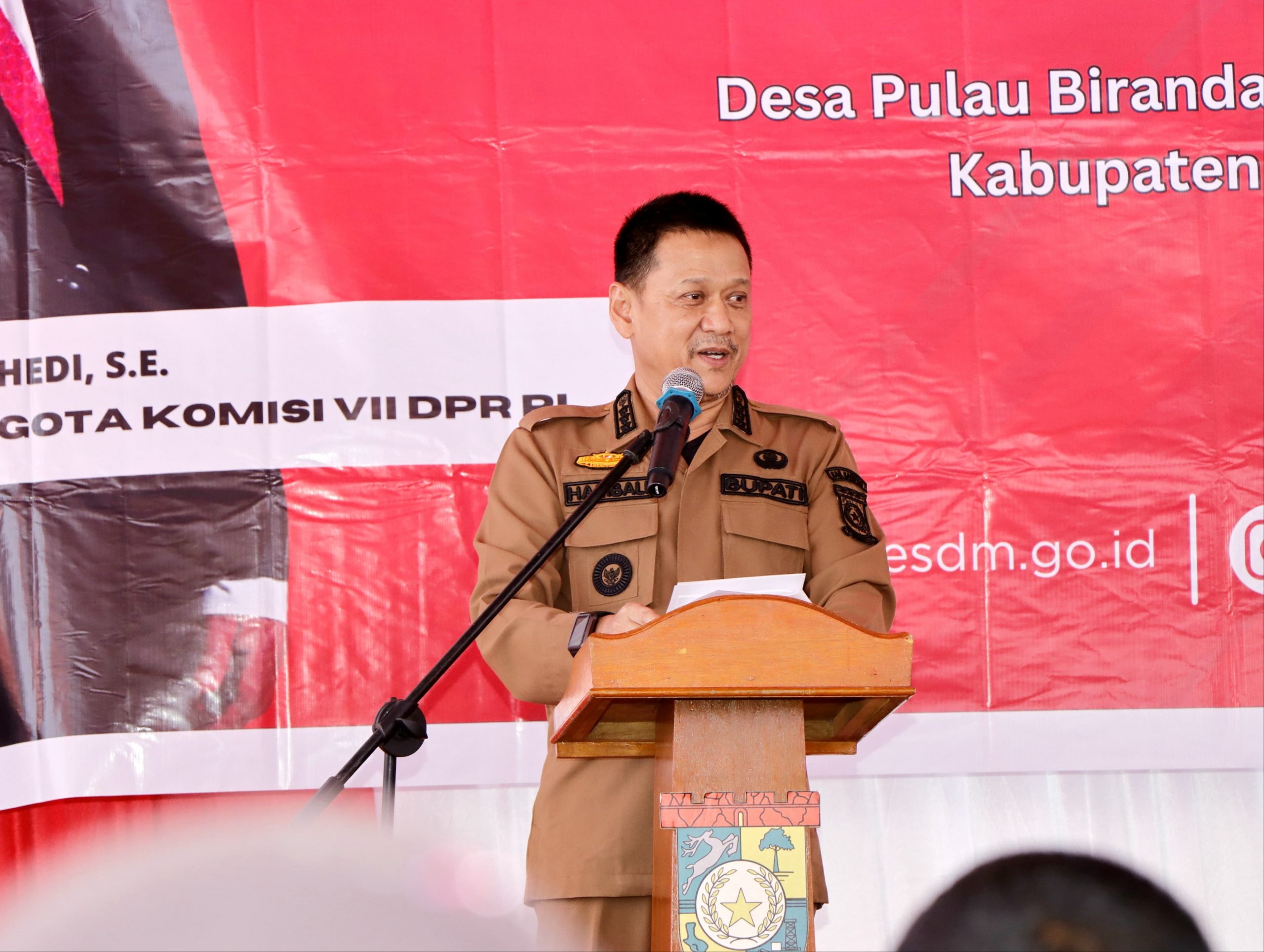 723 Warga Telah Terima Program BPLB Direktorat Jenderal Ketenagalistrikan ESDM dan PT PLN