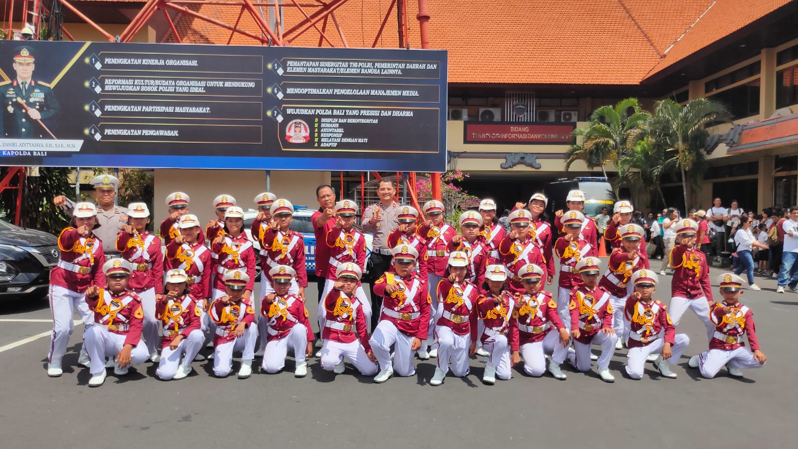 Disiplin dan Tanggung Jawab Sejak Dini, SD 17 Dauh Puri Juara Polisi Cilik Provinsi Bali 2024