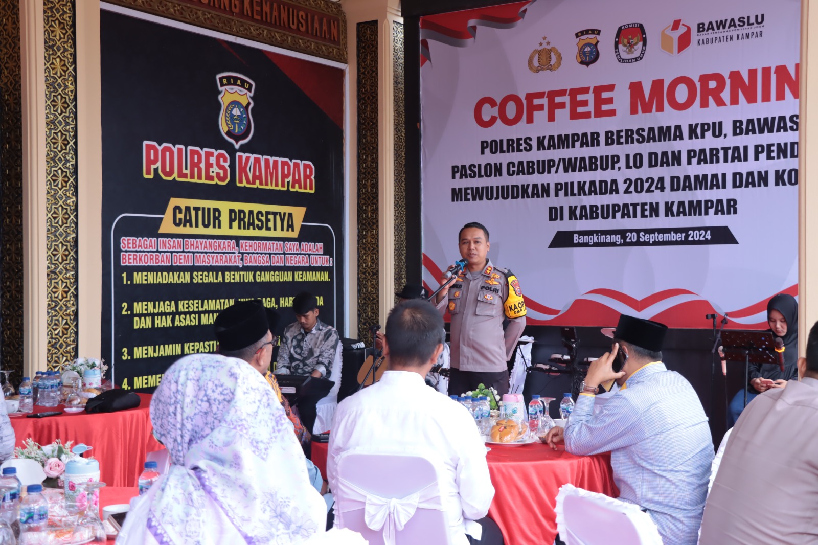 Dalam Rangka Mensukseskan Pemilu 2024, Kapolres Kampar Melaksanakan Coffee Morning Dengan KPU Dan Bawaslu serta Paslon Calon Bupati dan wakil Bupati Kampar