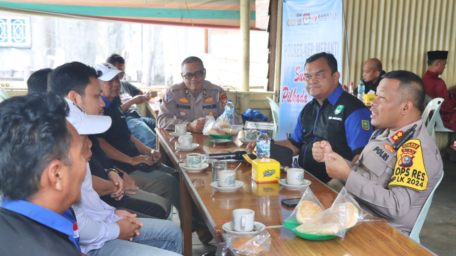 Kapolres Kepulauan Meranti gelar Jumat Curhat, Bersama Sama tokoh Masyarakat Ajak Sukseskan Pilkada Tertib & Kondusif