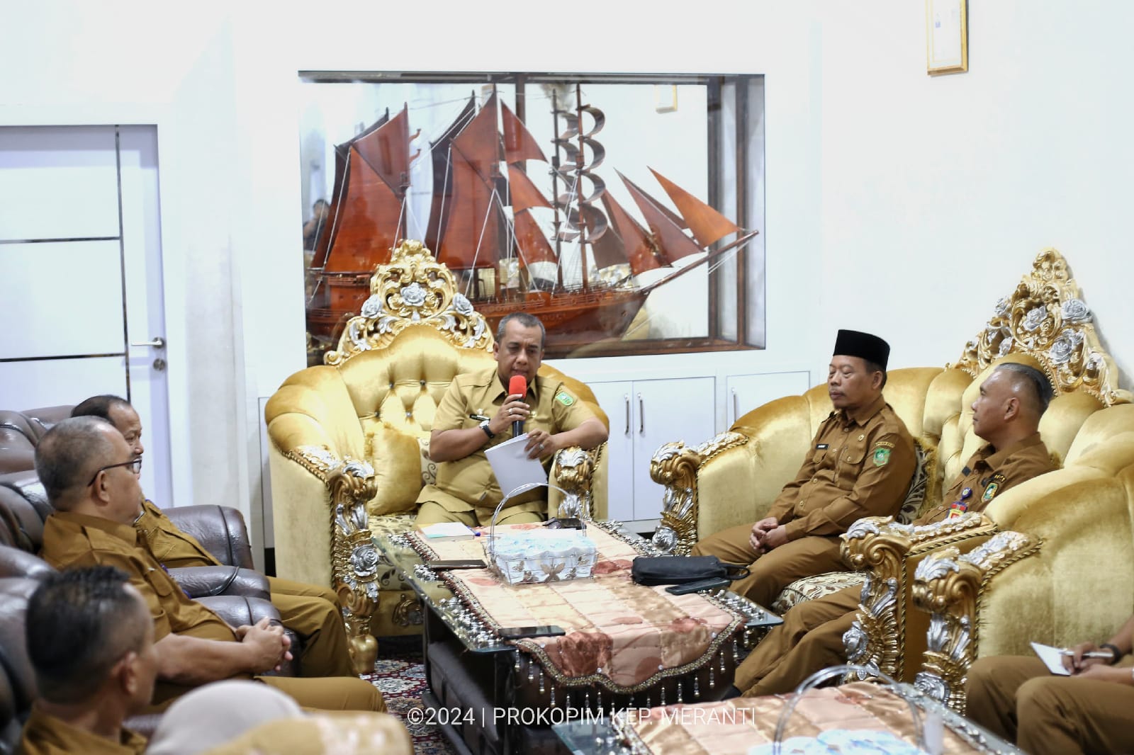 Rapat Kerja Perdana, Pjs Bupati Kepulauan Meranti Tekankan Kerjasama dan Kolaborasi Seluruh OPD