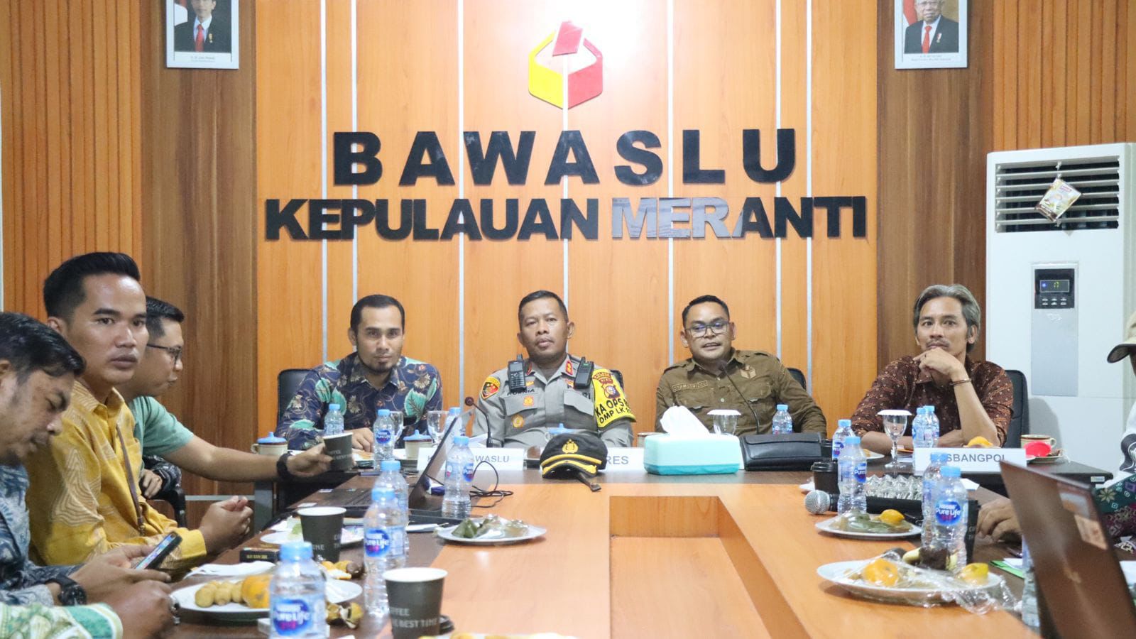 Pilkada Damai 2024 Kapolres Bersama KPUD dan BAWASLU, Ajak LO PASLON Patuhi Jadwal Dan Zona Kampanye