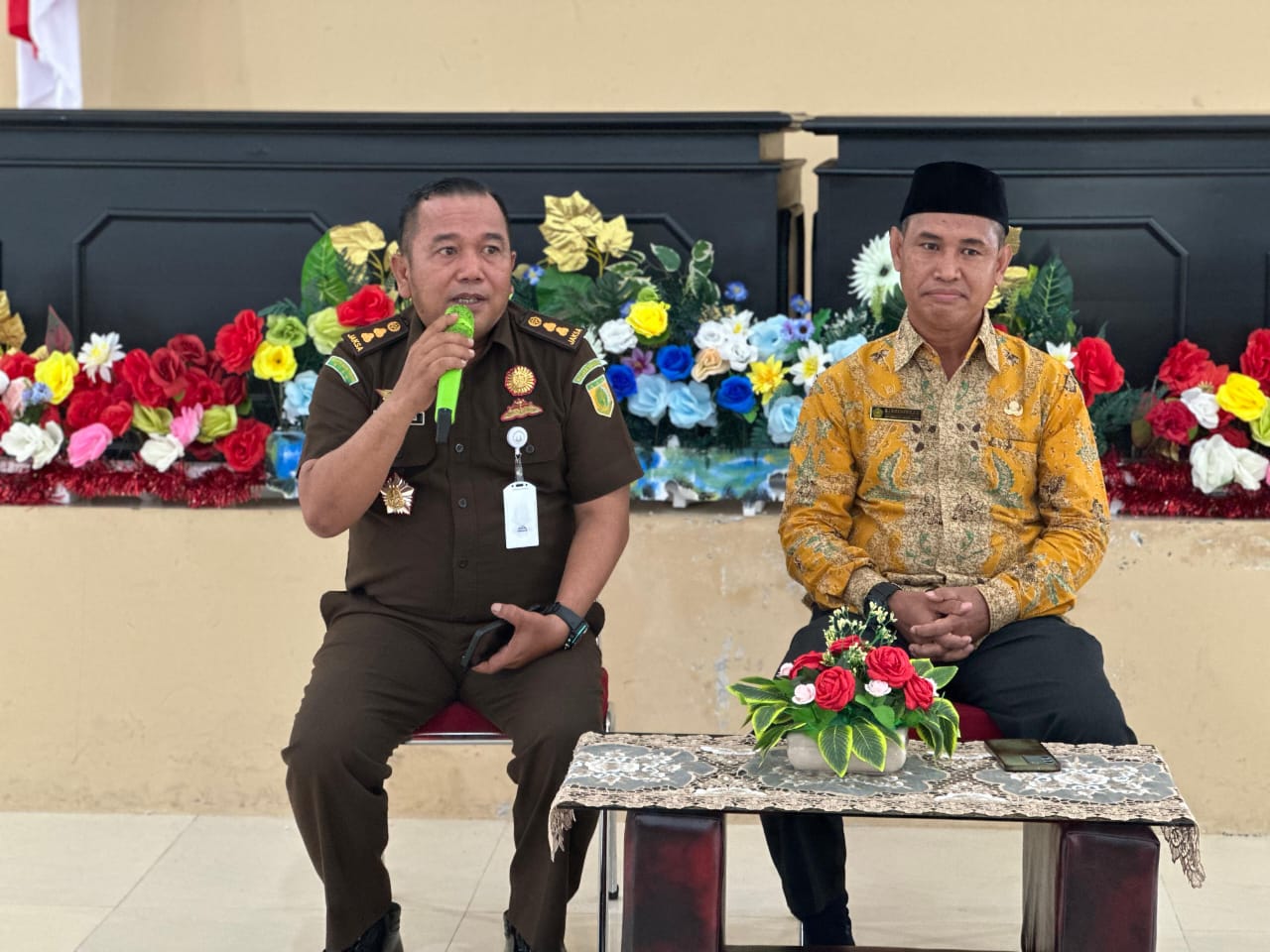 Kejari SBB Gelar Kajian Rutin dan Doa Bersama Tingkatkan Iman dan Ketaqwaan