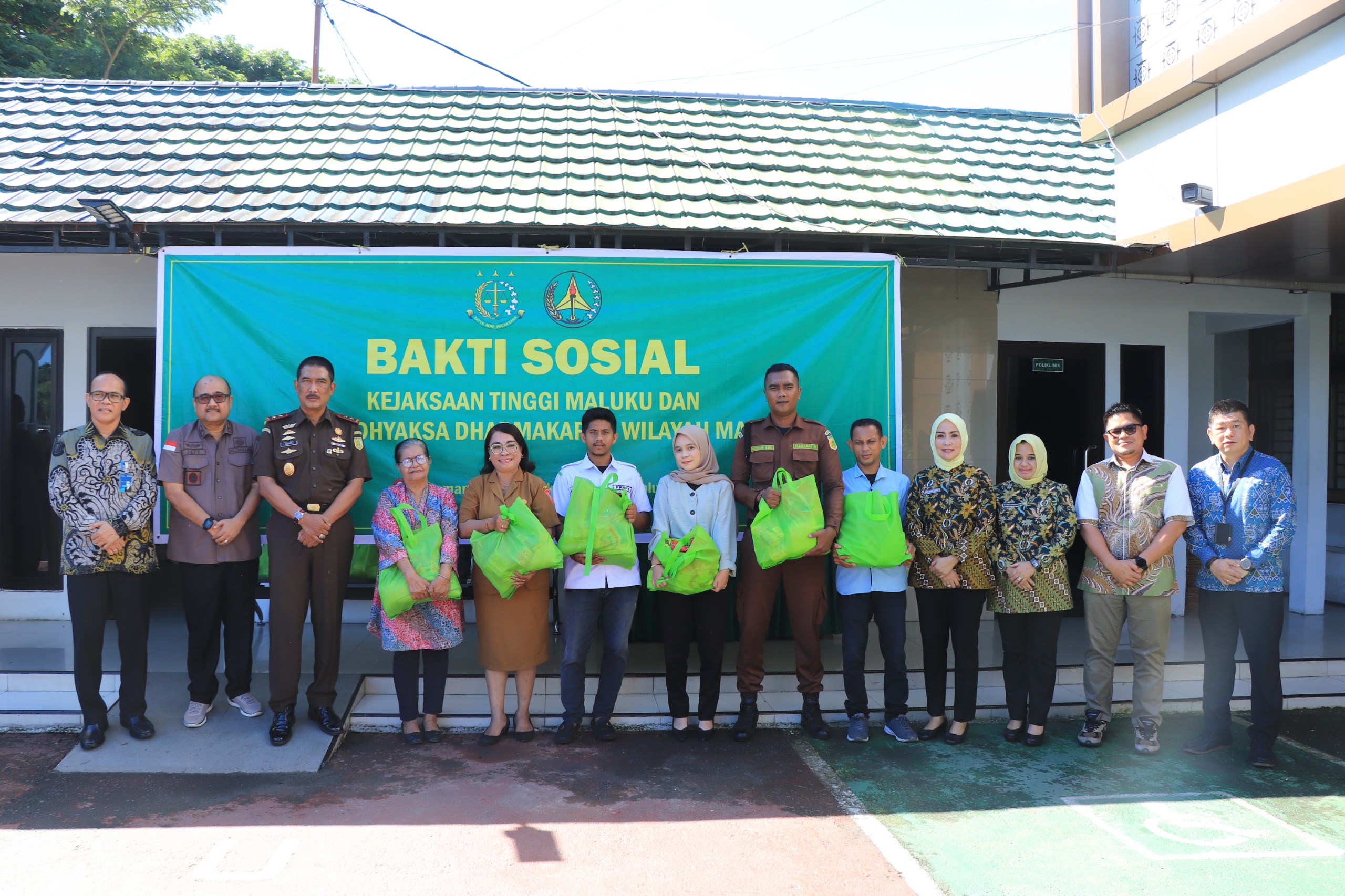 Gelar Bazar Ramadhan 1446/H, Kajati Agoes SP Apresiasi Ikatan Adhyaksa Dharmakarini Wilayah Maluku