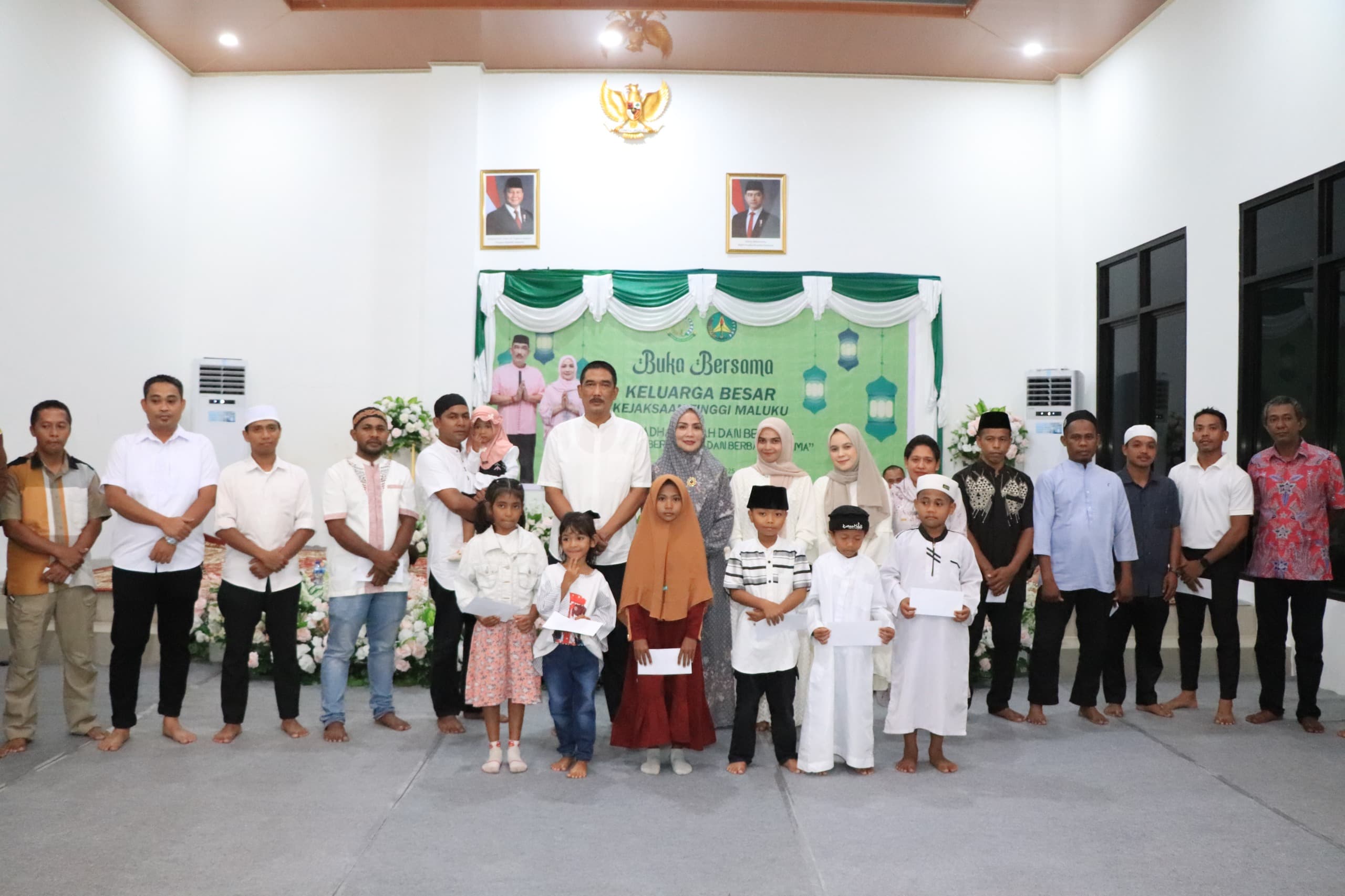 Buka Puasa Bersama Keluarga Besar Kejaksaan Tinggi Maluku