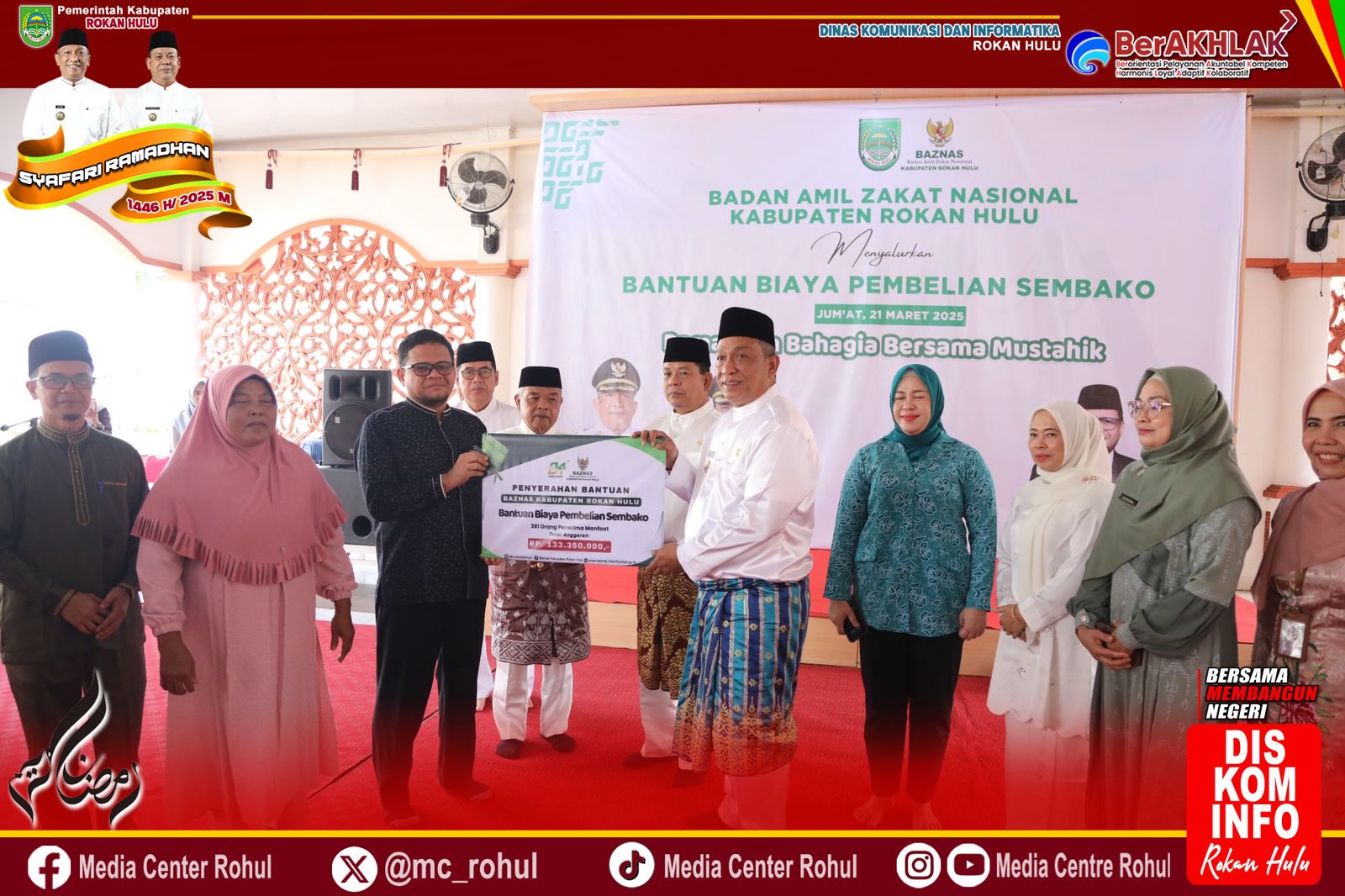 Pemkab Rohul Bersama BAZNAS Salurkan Bantuan Biaya Pembelian Sembako