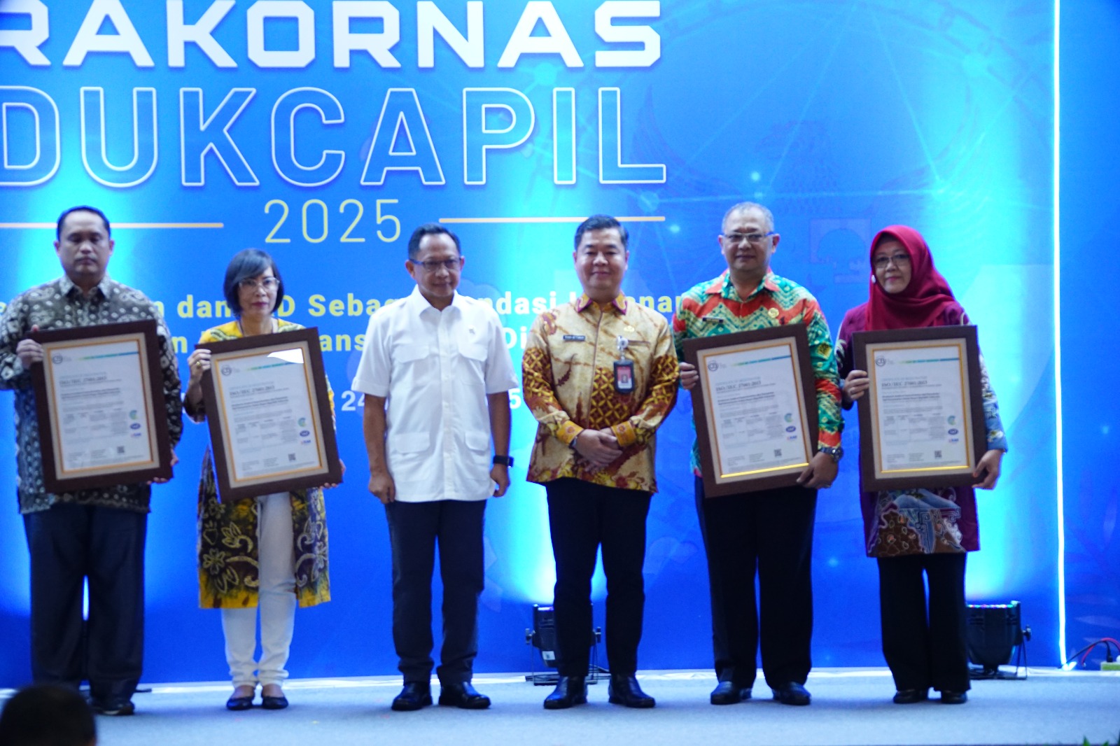 Di Rakornas Dukcapil 2025, Dirjen Teguh Ungkap Isu Nasional-Global Terkait Data Kependudukan Digital