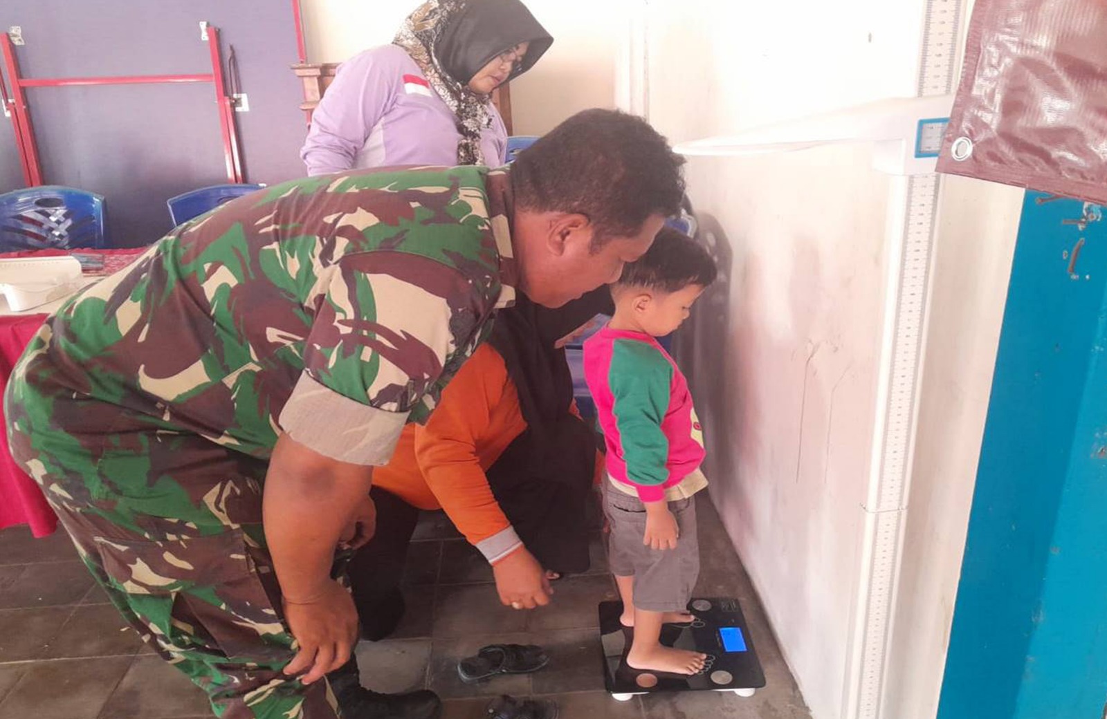Babinsa Desa Jati Aktif Dampingi Posyandu, Cegah Stunting Demi Anak Indonesia Sehat