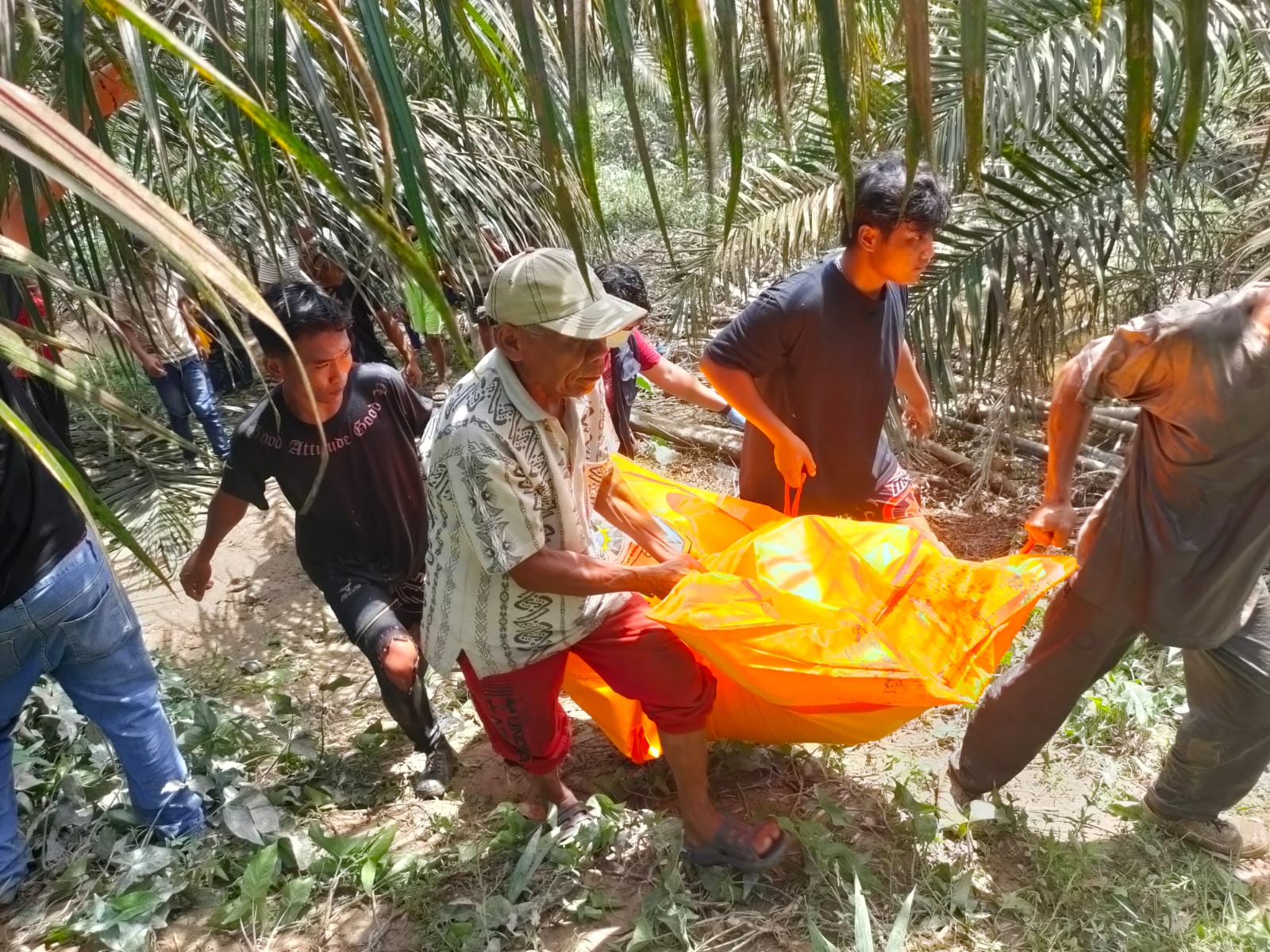 Mayat Tanpa Identitas Ditemukan di Sungai Tibun, Diduga Korban Tenggelam, Polres Kampar Himbau Masyarakat Segera Lapor Jika Ada Keluarga Hilang