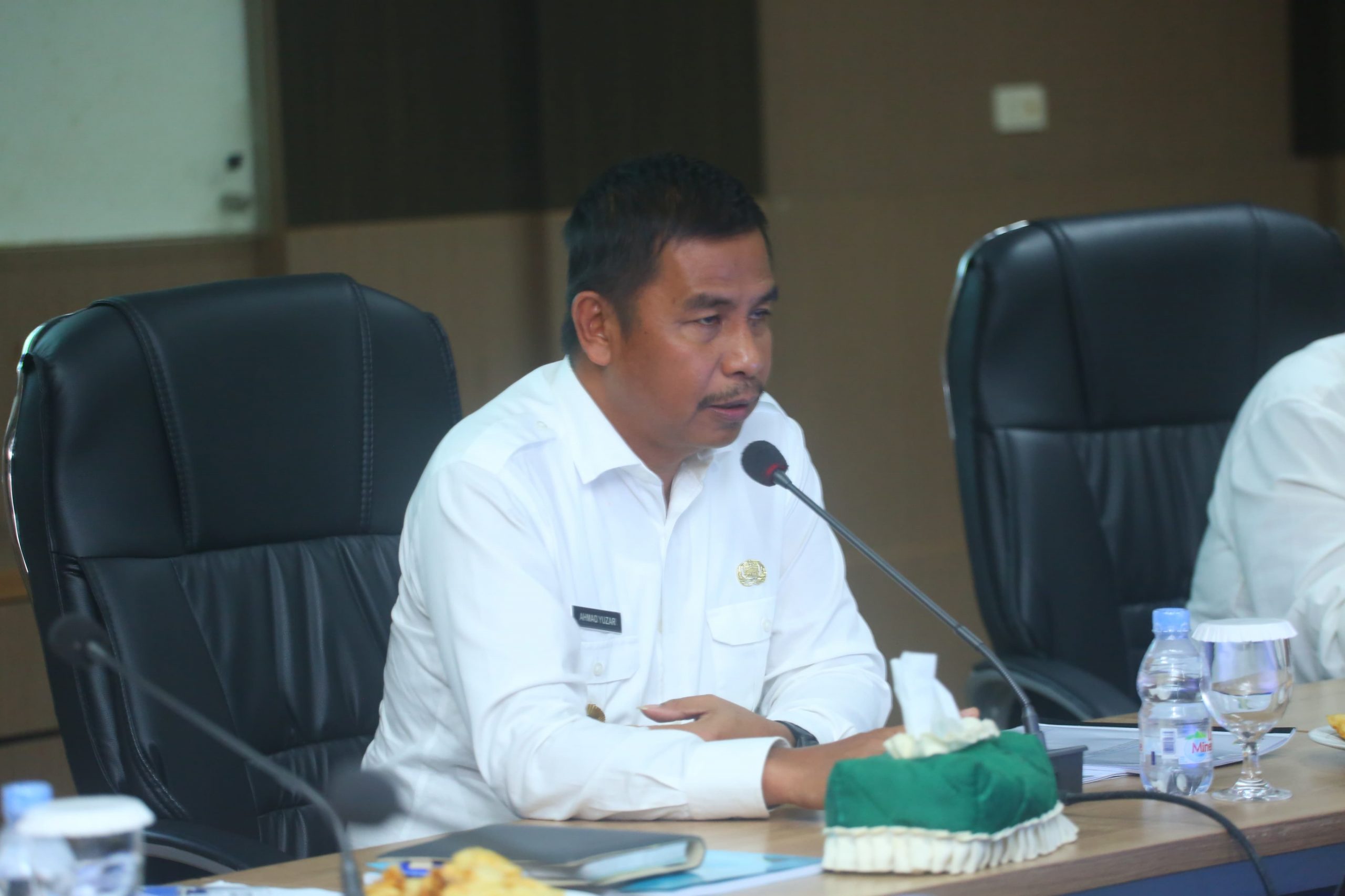 Bupati Kampar Ahmad Yuzar Pimpin Rapat Bersama PDAM Tirta Kampar