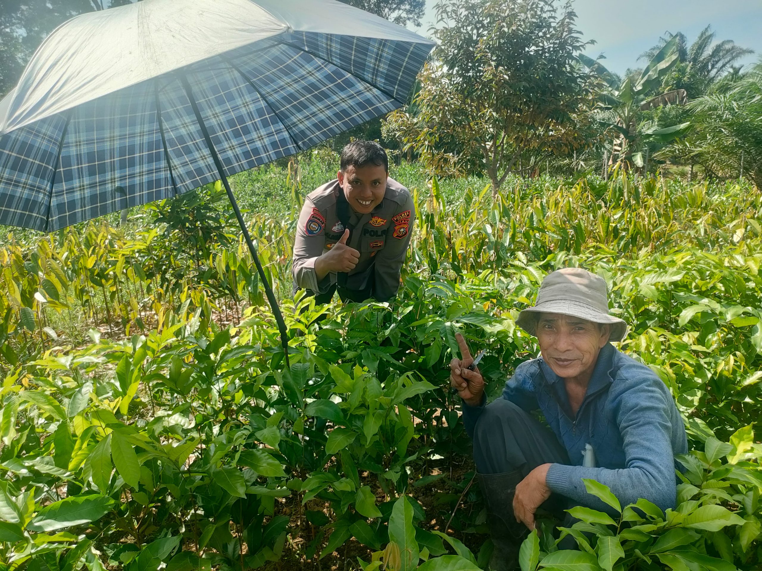 Bhabinkamtibmas : Menjaga Kamtibmas, Merajut Silaturahmi di Desa Sawah Baru