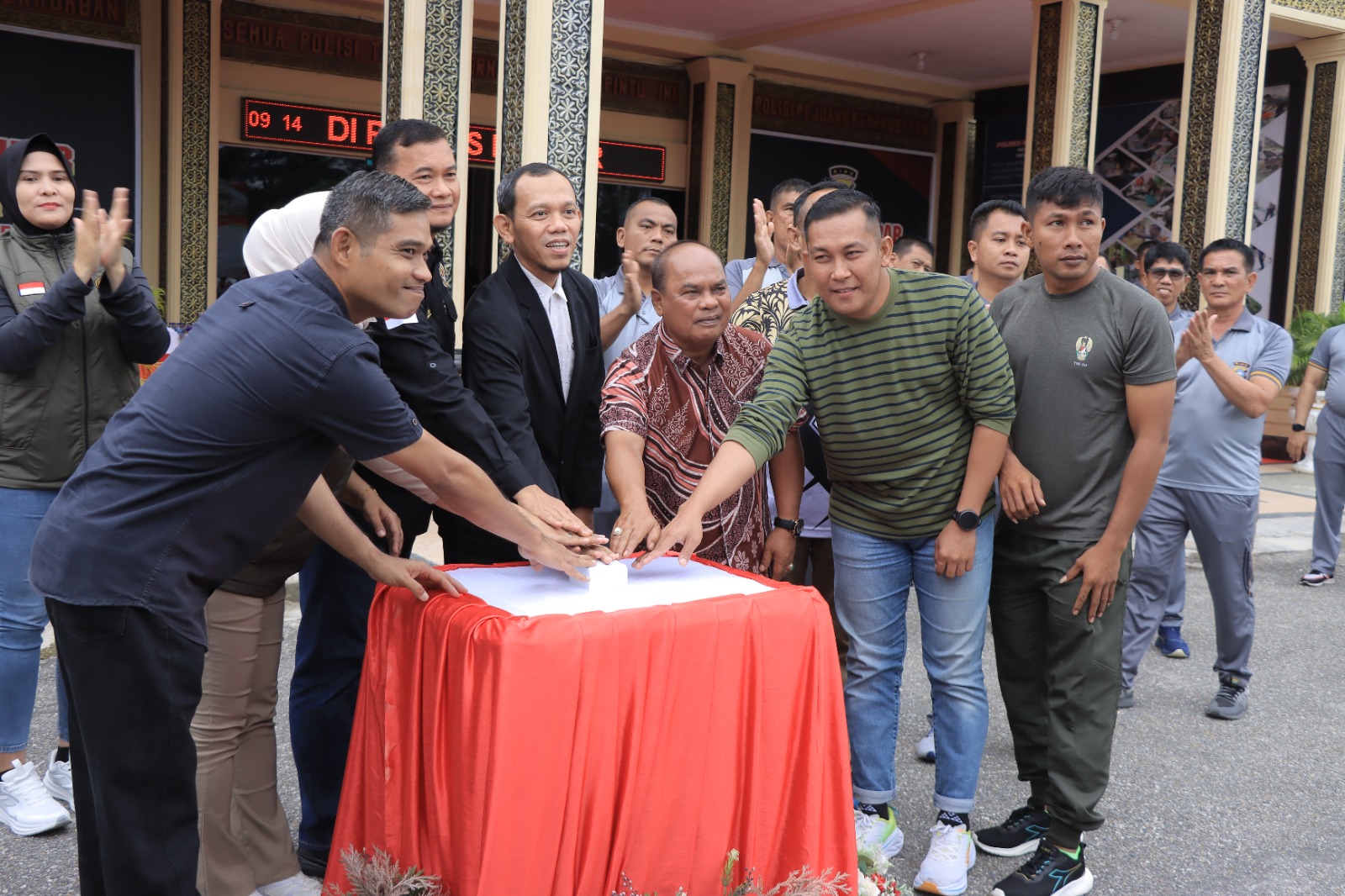 Bakti generasi dan prestasi Peresmian dojang taekwondo Res Kampar & Temu Silaturahmi Perguruan Karate Inkanas Kab Kampar