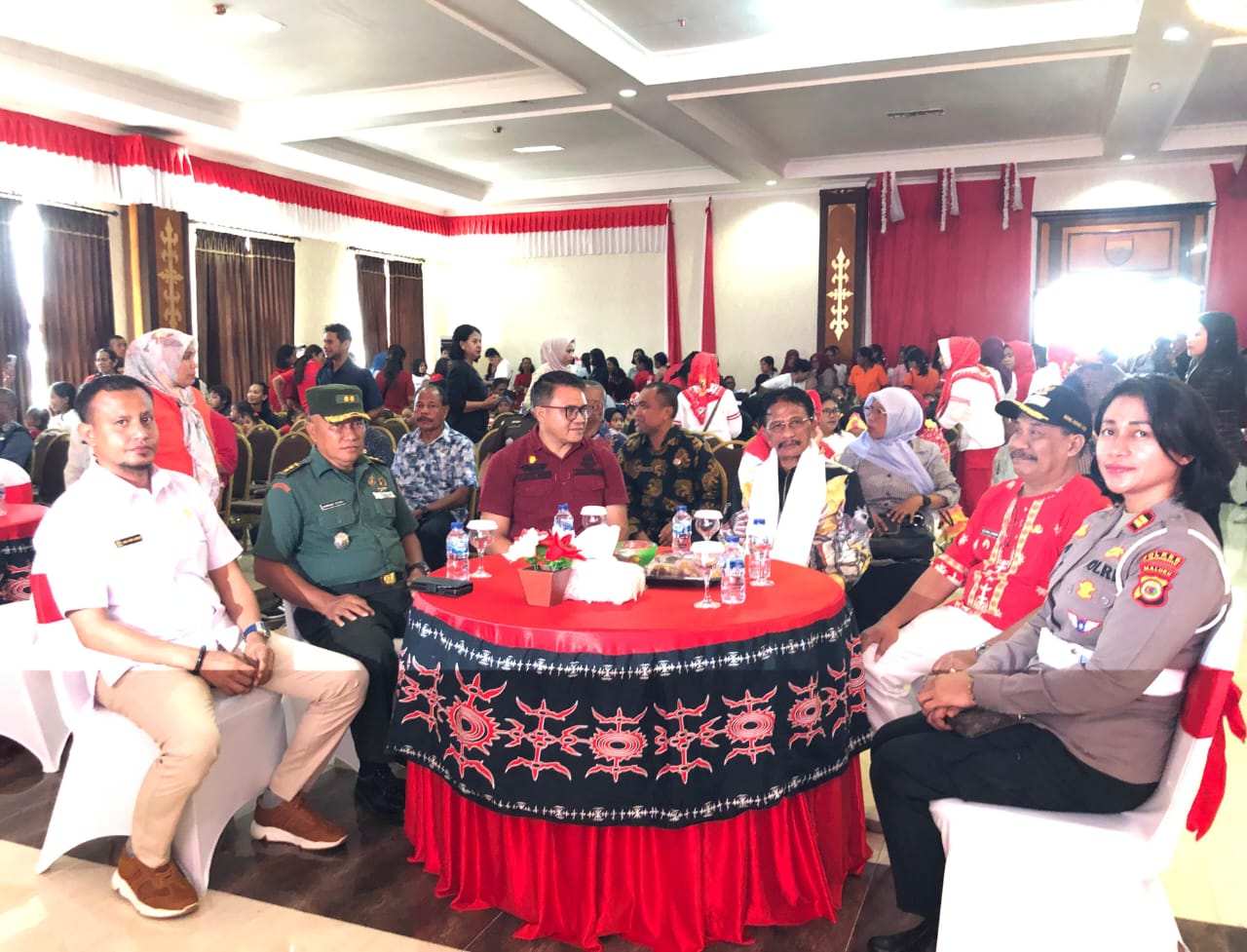 Kajari SBB dan Ketua IAD Daerah SBB Hadiri Peringatan Hari Anak Nasional Tahun 2025