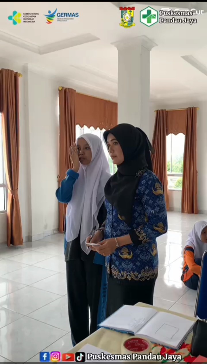 Dinas Kesehatan Kampar Melalui Puskesmas Pandau Jaya Gelar Pemeriksaan Kesehatan Gratis di SMK Perpajakan