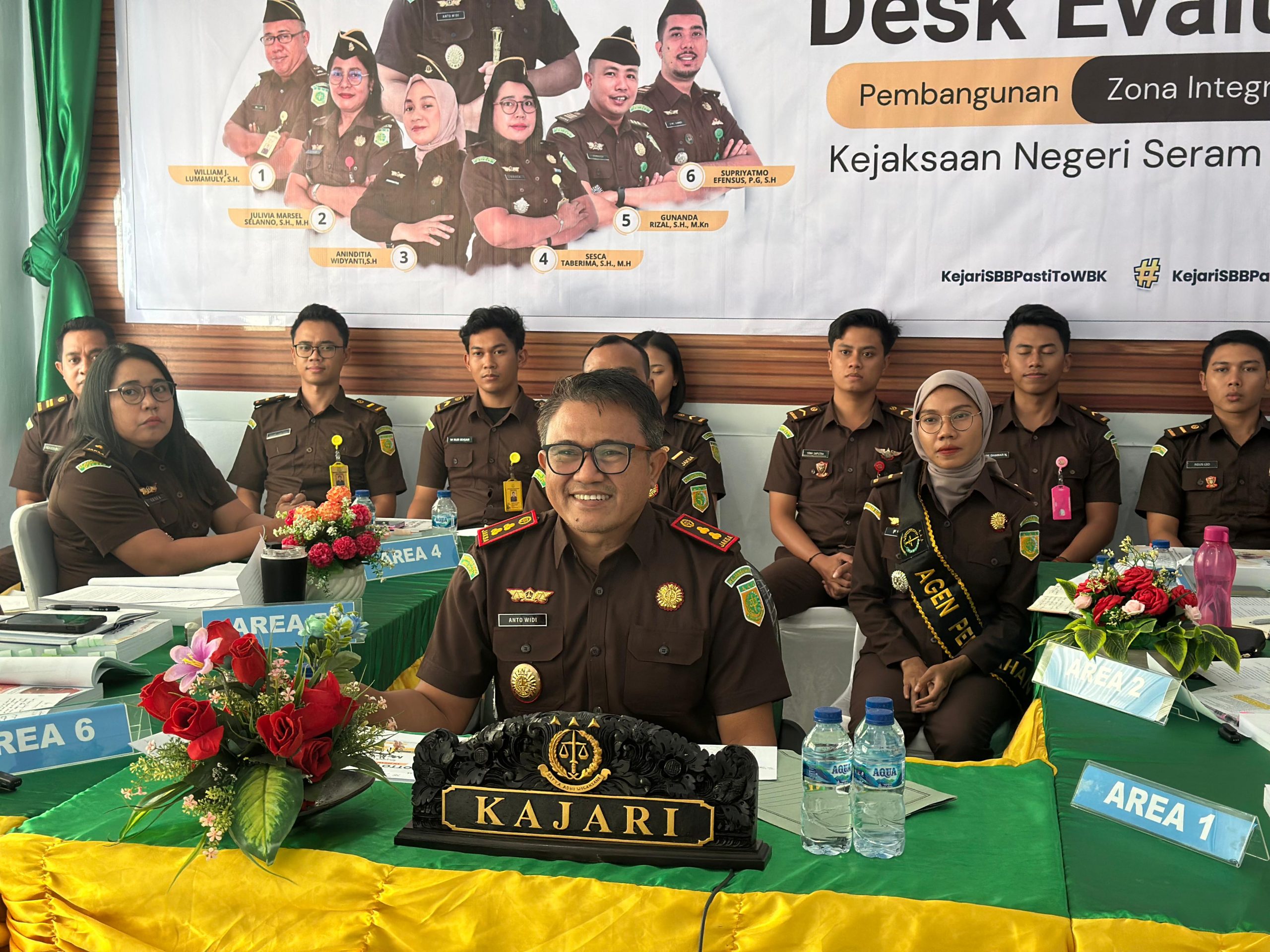 Kejaksaan Negeri Seram Bagian Barat Laksanakan Desk Evaluation Pembangunan Zona Integritas Menuju WBK