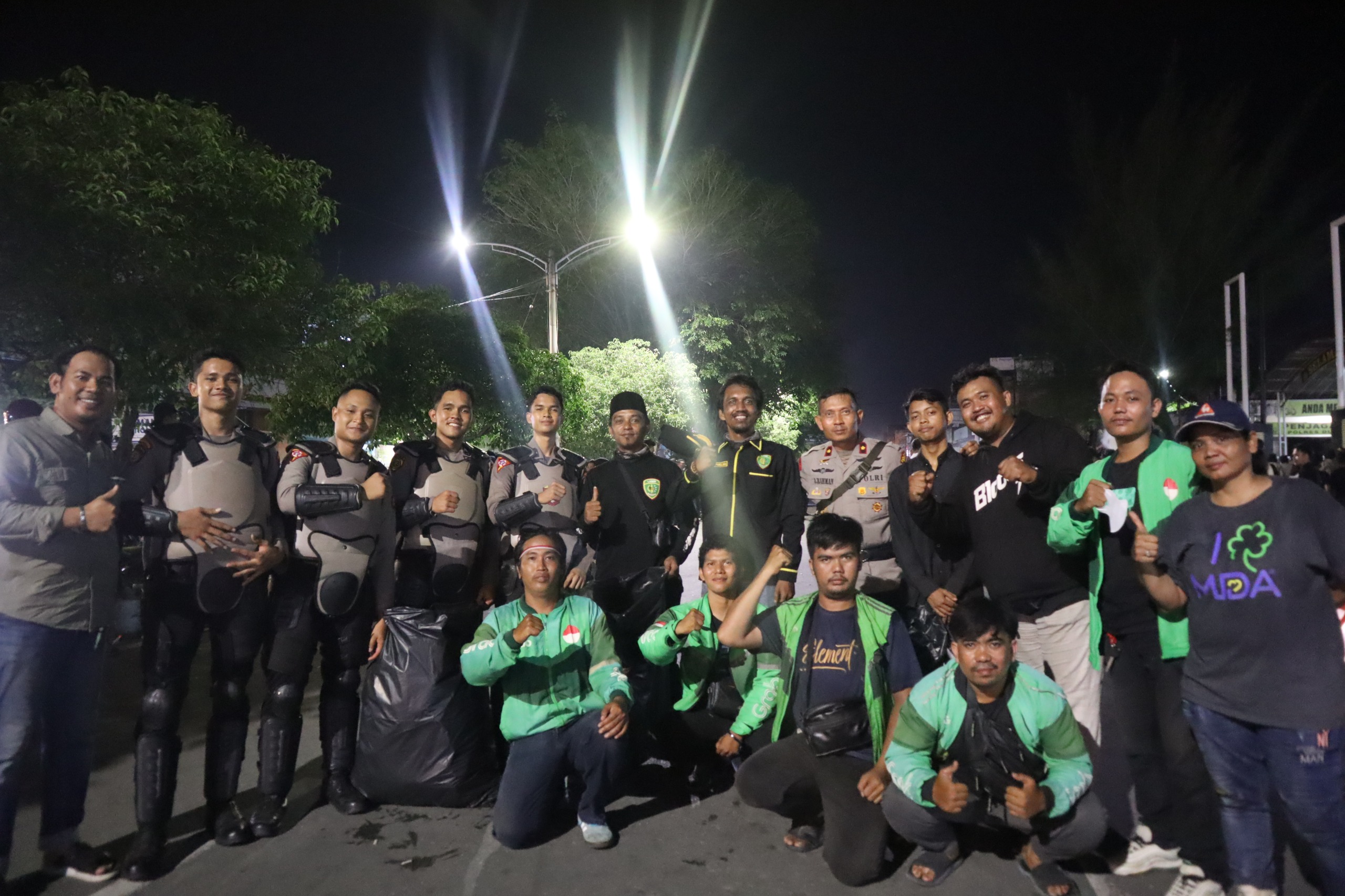 Humanis dan Penuh Kesabaran, Polres Dumai Amankan Aksi Demo dengan Kondusif