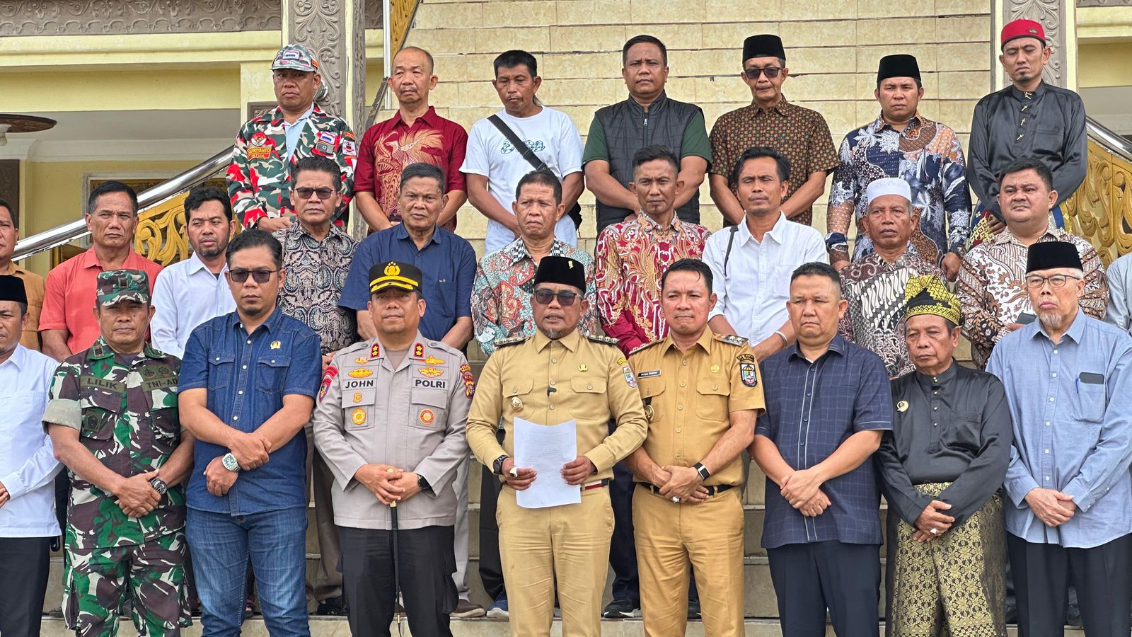 Bupati Zukri Apresiasi Masyarakat Pelalawan Yang Jaga Keamanan Kesatuan Daerah