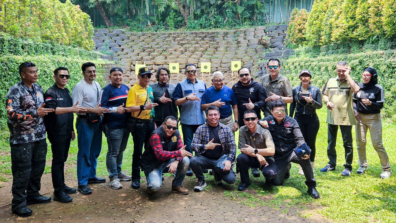 Ketum Perkumpulan Pemilik Izin Khusus Senjata Api (PERIKHSA) Bamsoet Apresiasi Riding dan Fun Shooting PERIKHSA Riders