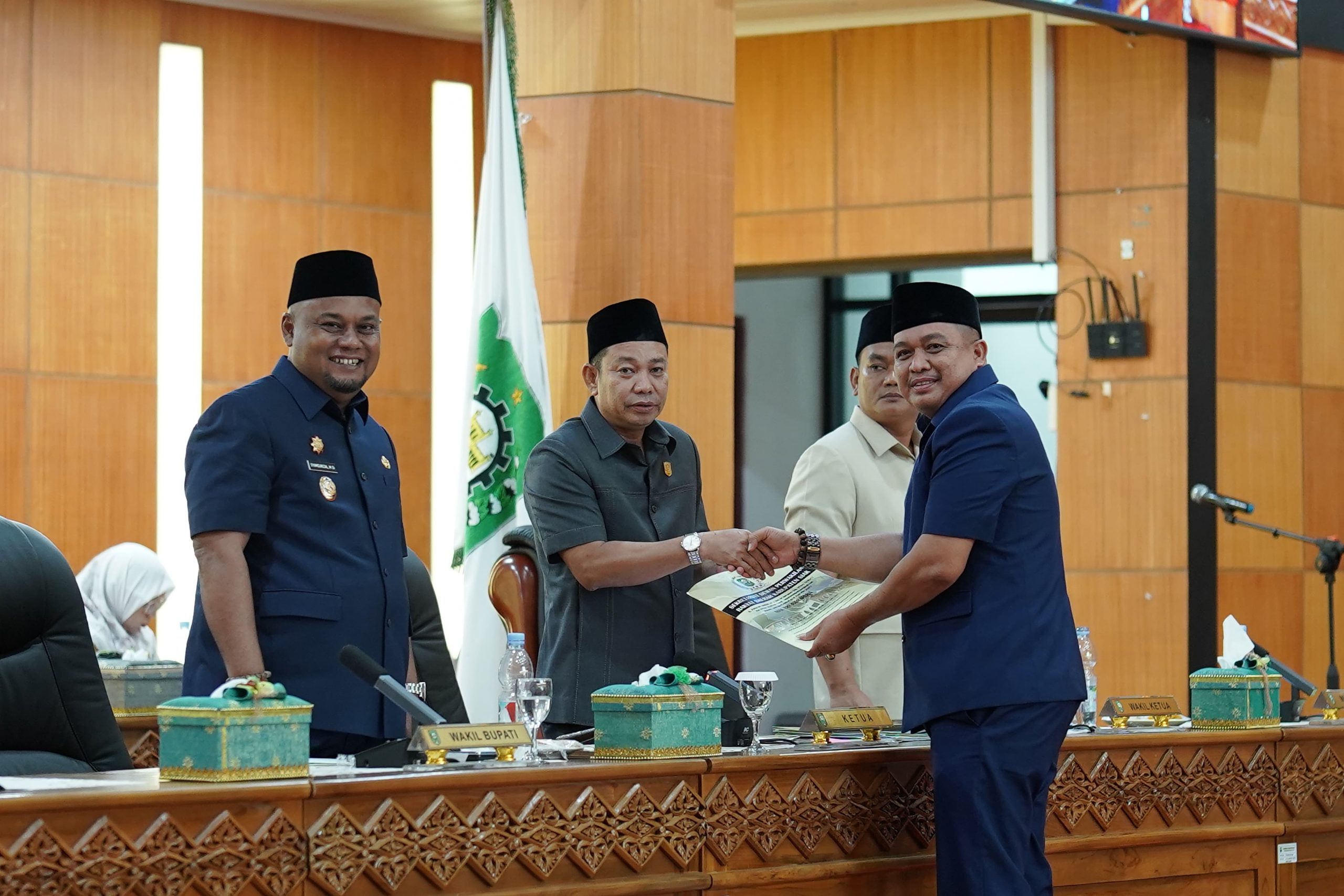 DPRD Siak Gelar Rapat Paripurna 8 Fraksi Beri Pandangan Umum Terhadap Ranperda RPJMD 2025–2029