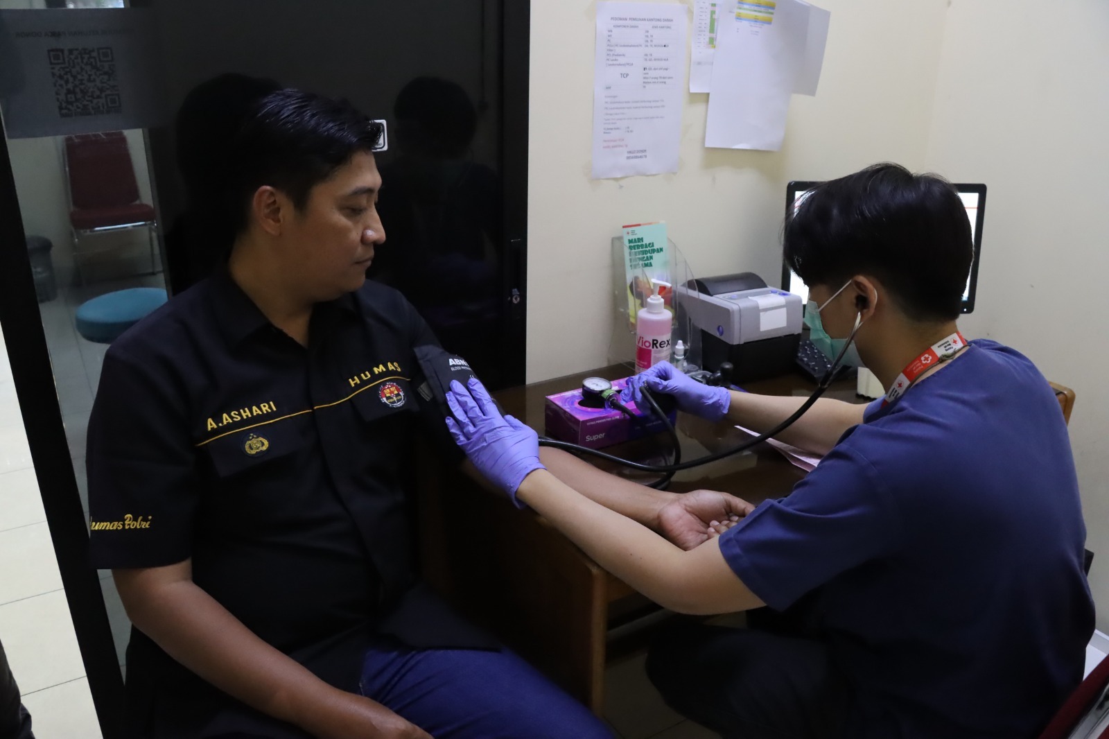 Rayakan Hari Jadi Ke-74, Humas Polres Jakbar Gelar Bakti Sosial Lewat Donor Darah